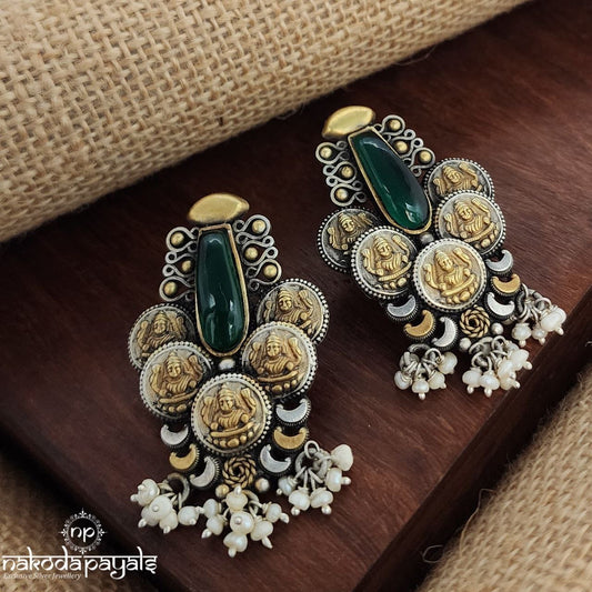 Graceful Green Pearly Dual Tone Earrings (Dt1383)