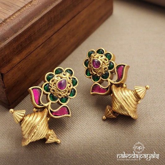 Pretty Flower Kundan Earrings (Ge9750)