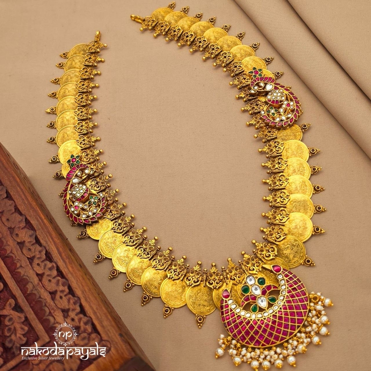 Traditional kasu Kundan Neckpiece (Gn10763)