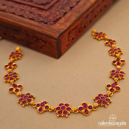 Pretty Floral Neckpiece (Gn10489)