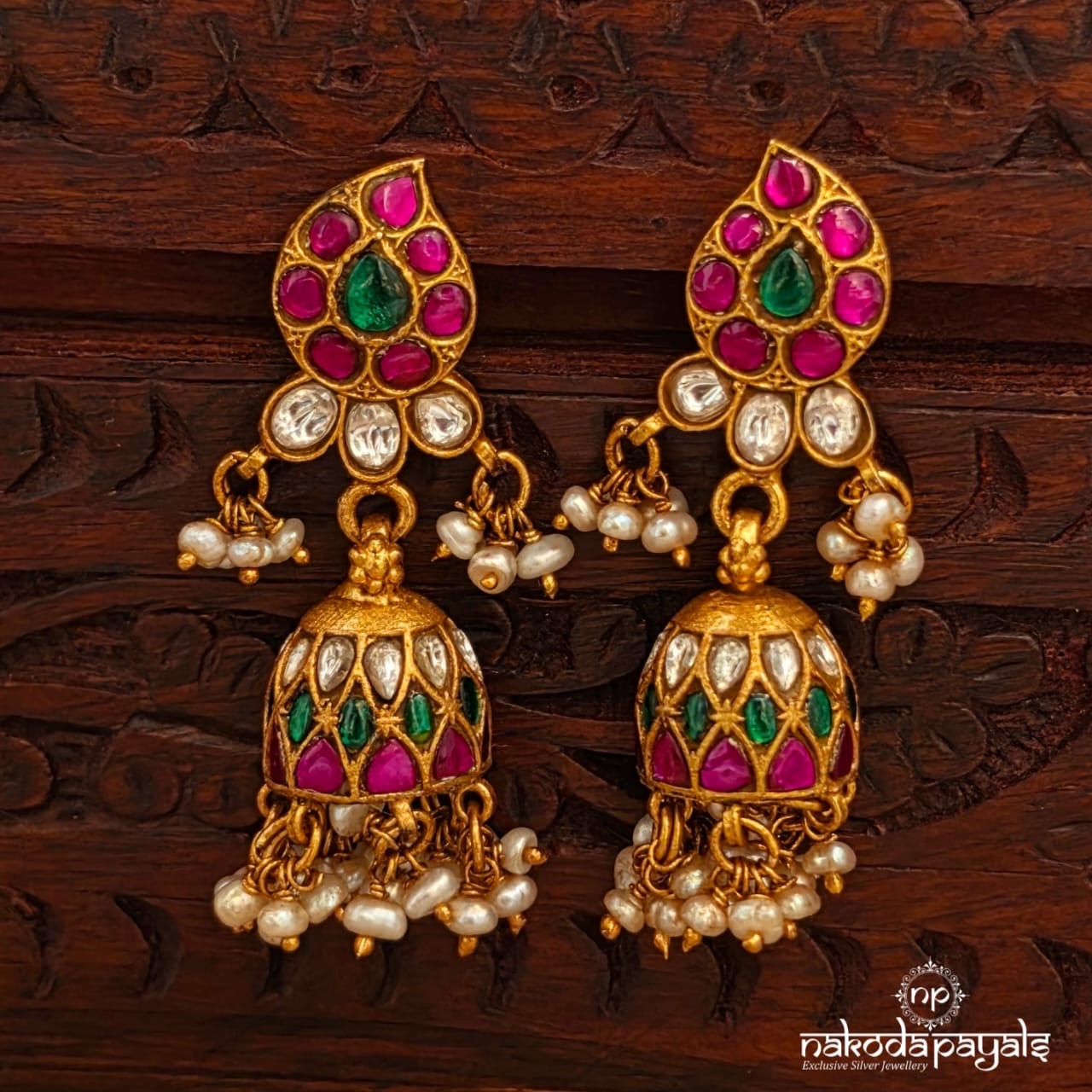 Mango Pearl Kundan Jhumka (Ge10961)