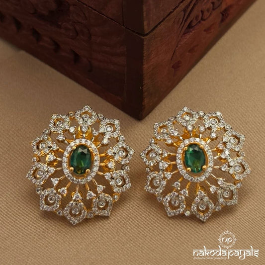Sparkling Emerald Studs (Ge10767)