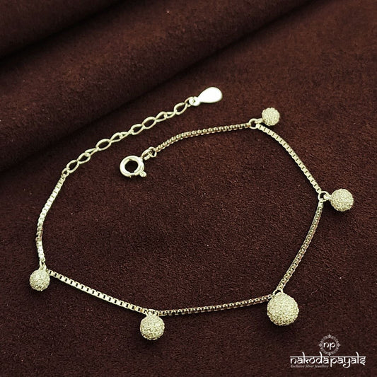 Silver Ball Charms Bracelet (St3735)