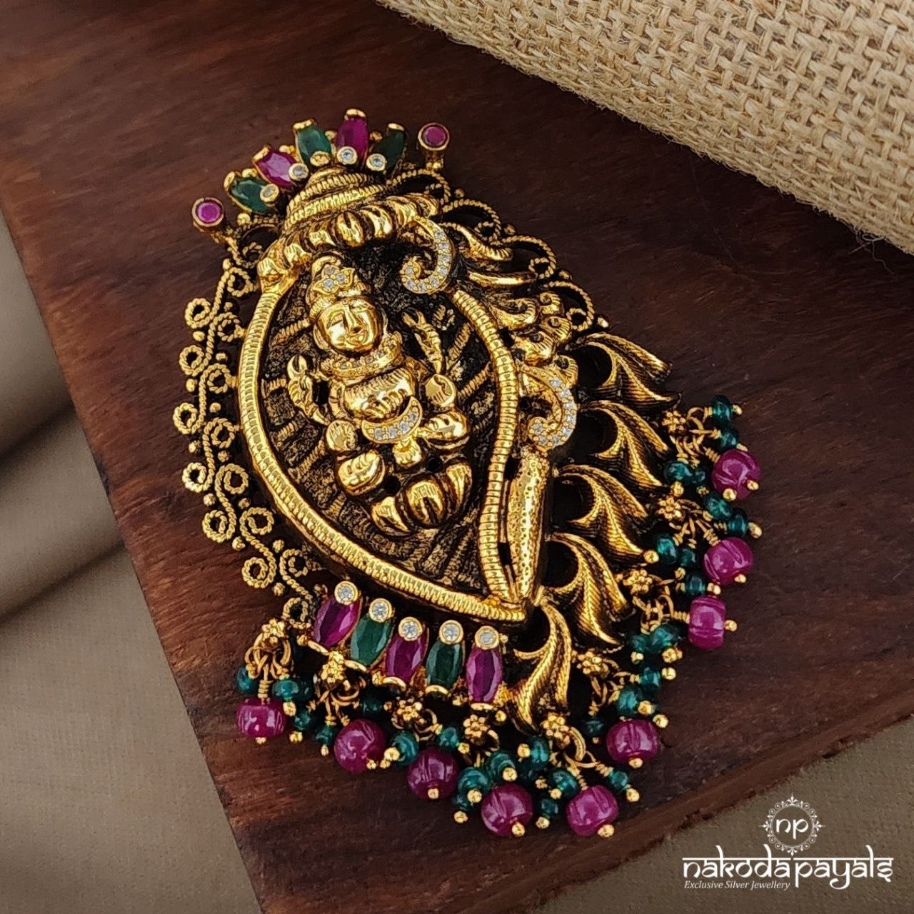 Divine Lakshmi Pendant (Gp2122)