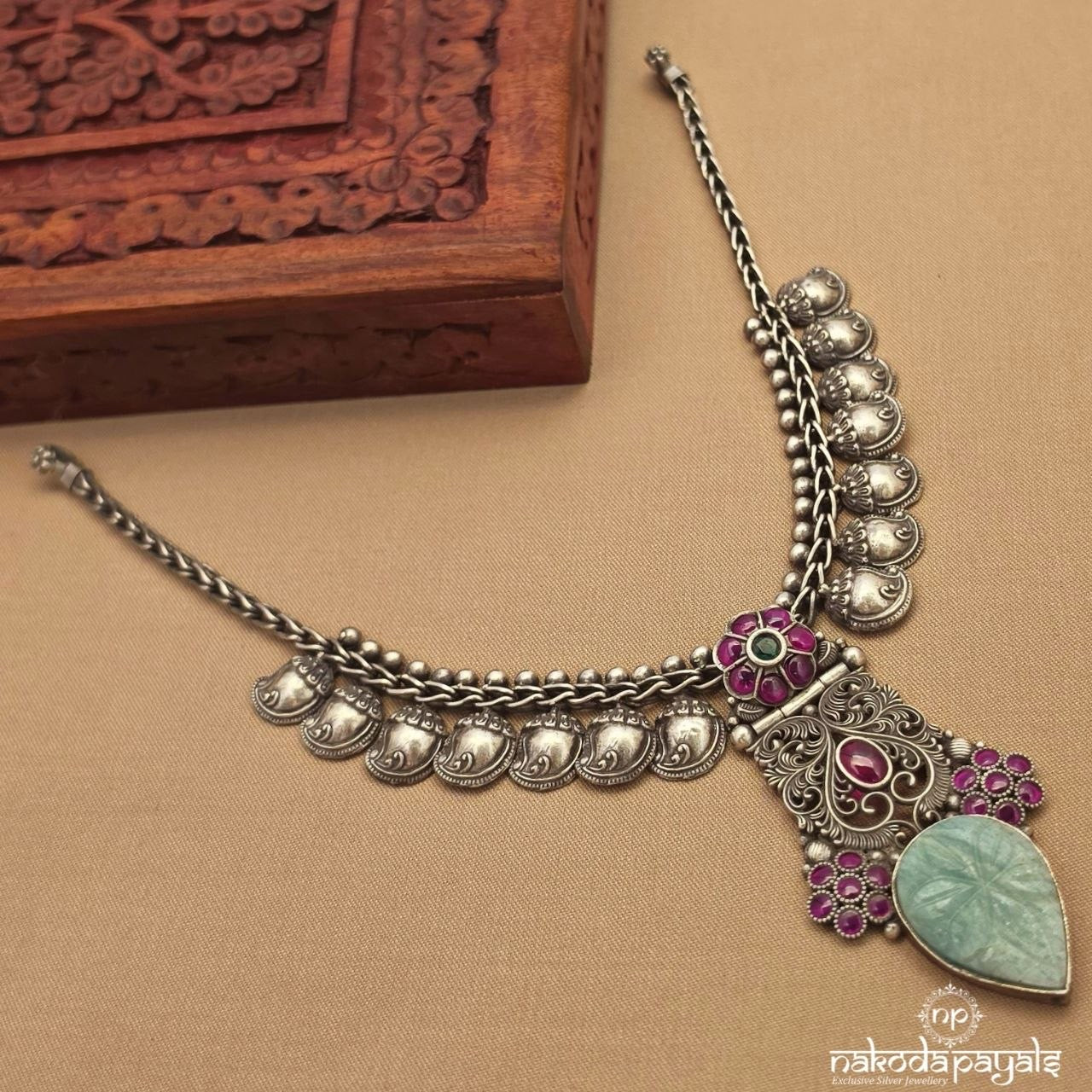 Jade Drop Neckpiece (N11762)