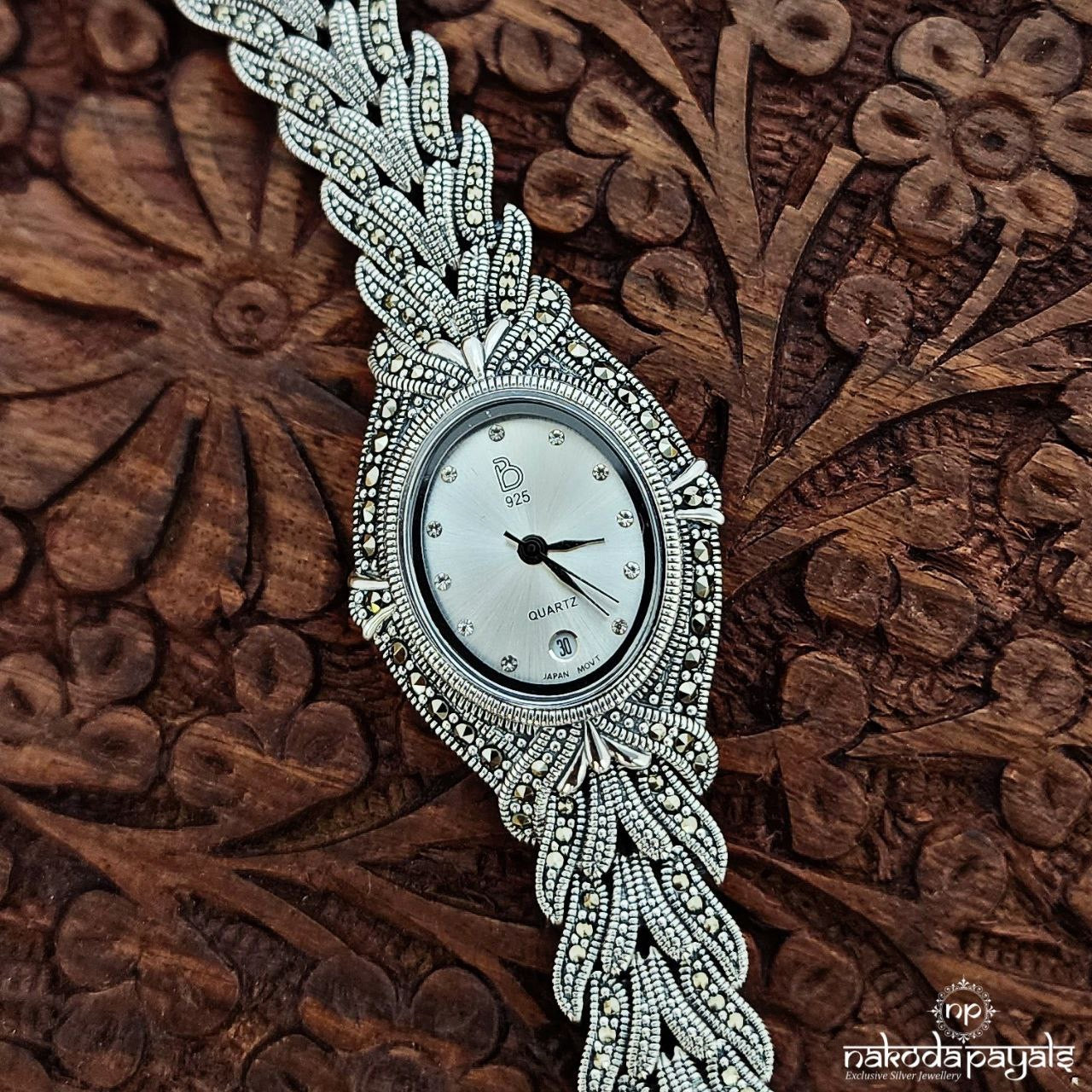 Vintage Empress Watch (W0262)