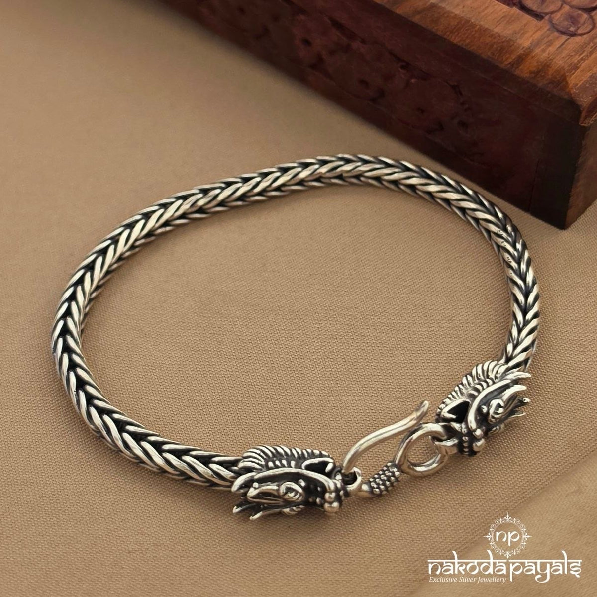 Dragon Men’s Bracelet (Mc1181)