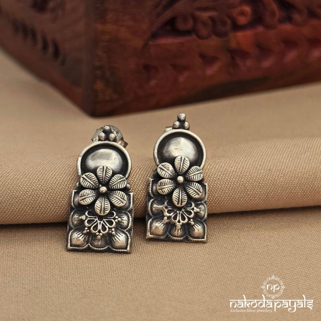 Cute Floral Studs (S4140)