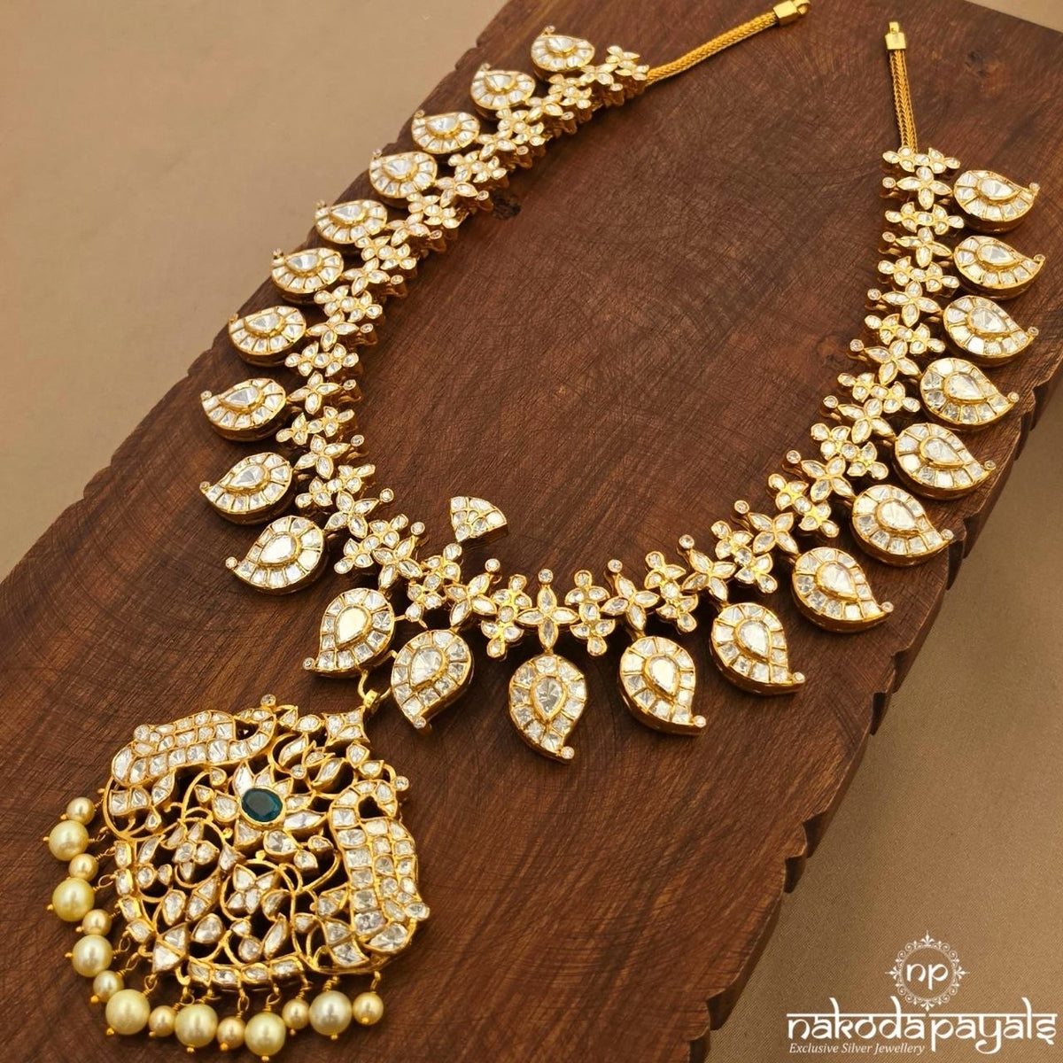 Stunning Mango Polki Neckpiece With Earrings (Gn11088)