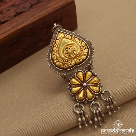 Exemplary Adjustable Finger Ring (F2964)