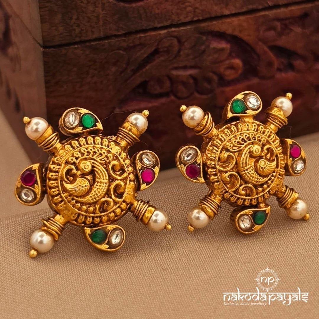 Exemplary Peacock Studs (Ge11253)
