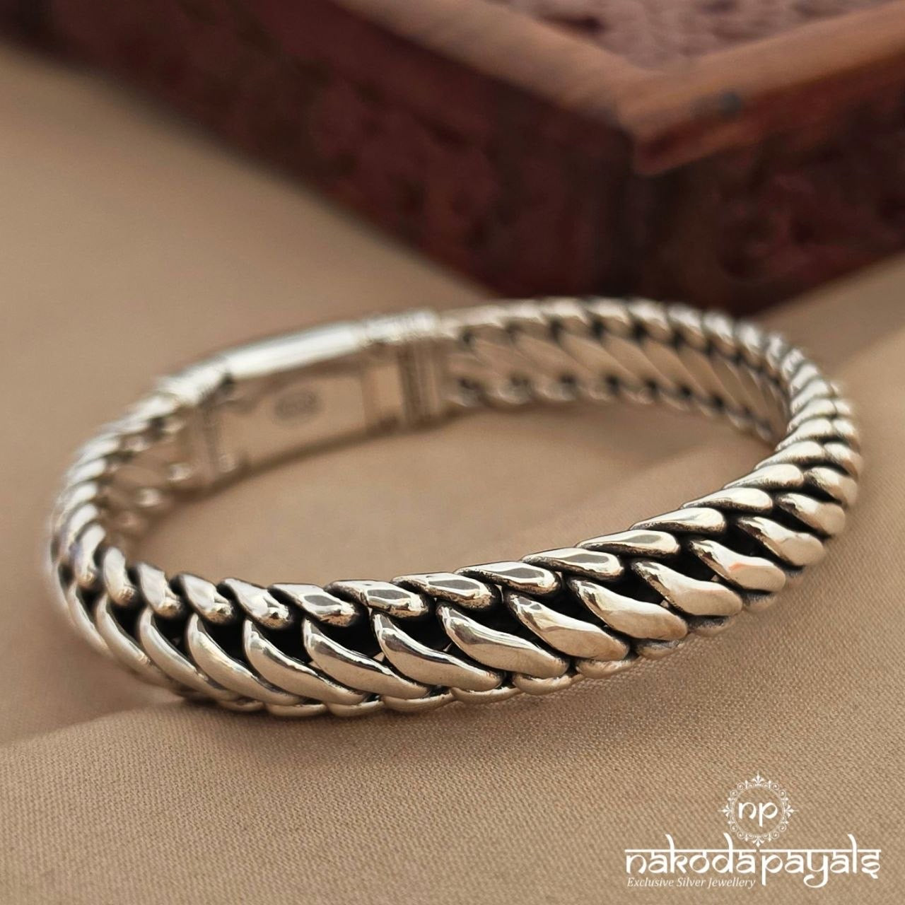Bold Men’s Bracelet (Mc1189)