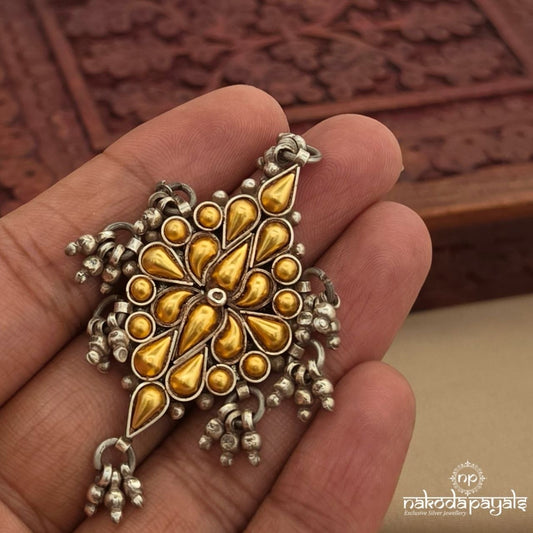 Exquisite Dual Tone Finger Ring (F2963)