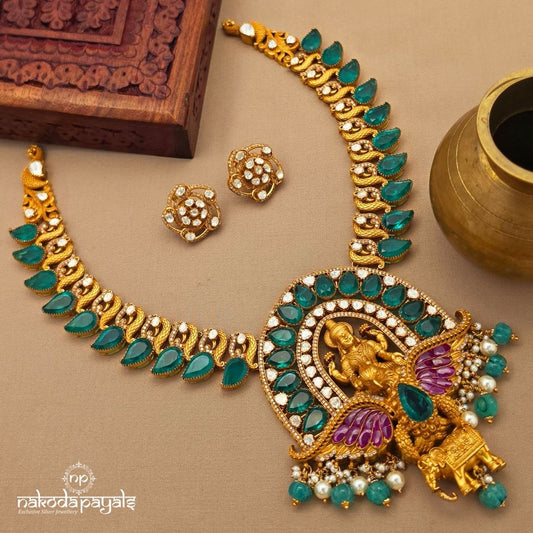 Emerald Elepgant Motif Moissanite Neckpiece With Earrings (Gn10411)