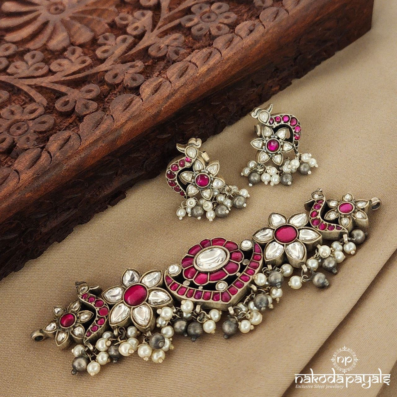 Birdie Kundan Choker With Earrings (N9594)