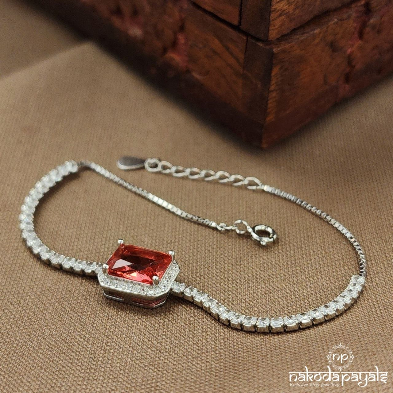 Rose Bracelet (St3754)