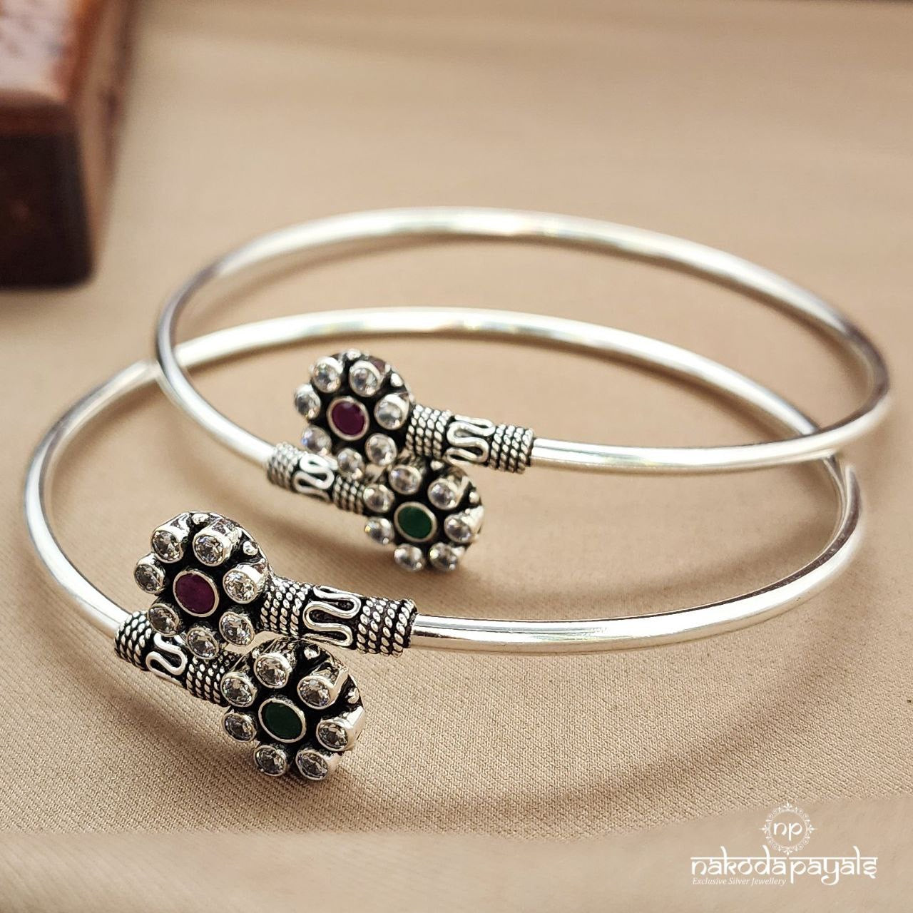 Floral Cut Stone Ankle Kada Pair (A2329)