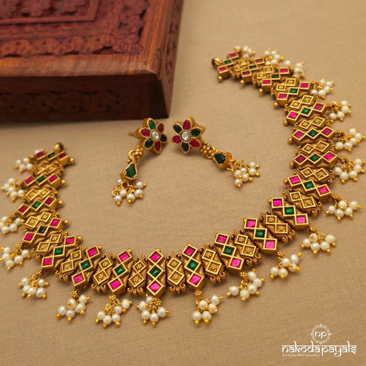 Cubical Pearl Drops Neckpiece With Earrings (Gn10323)