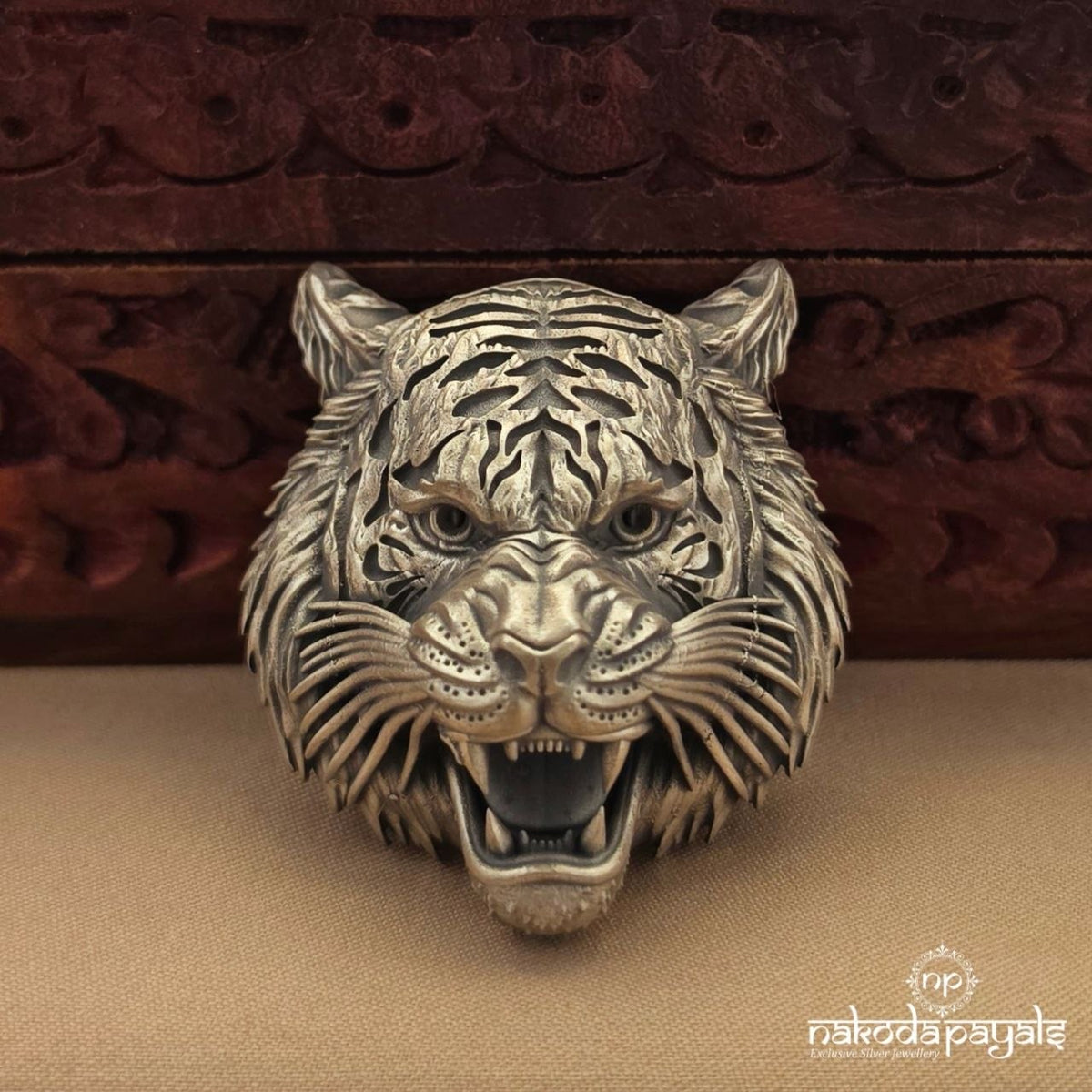 Tiger Head Brooch (St2144)