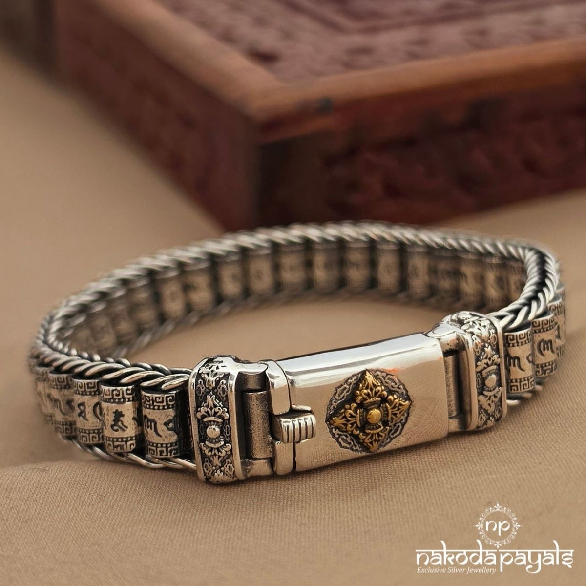 Wheel Men’s Bracelet (Mc1175)
