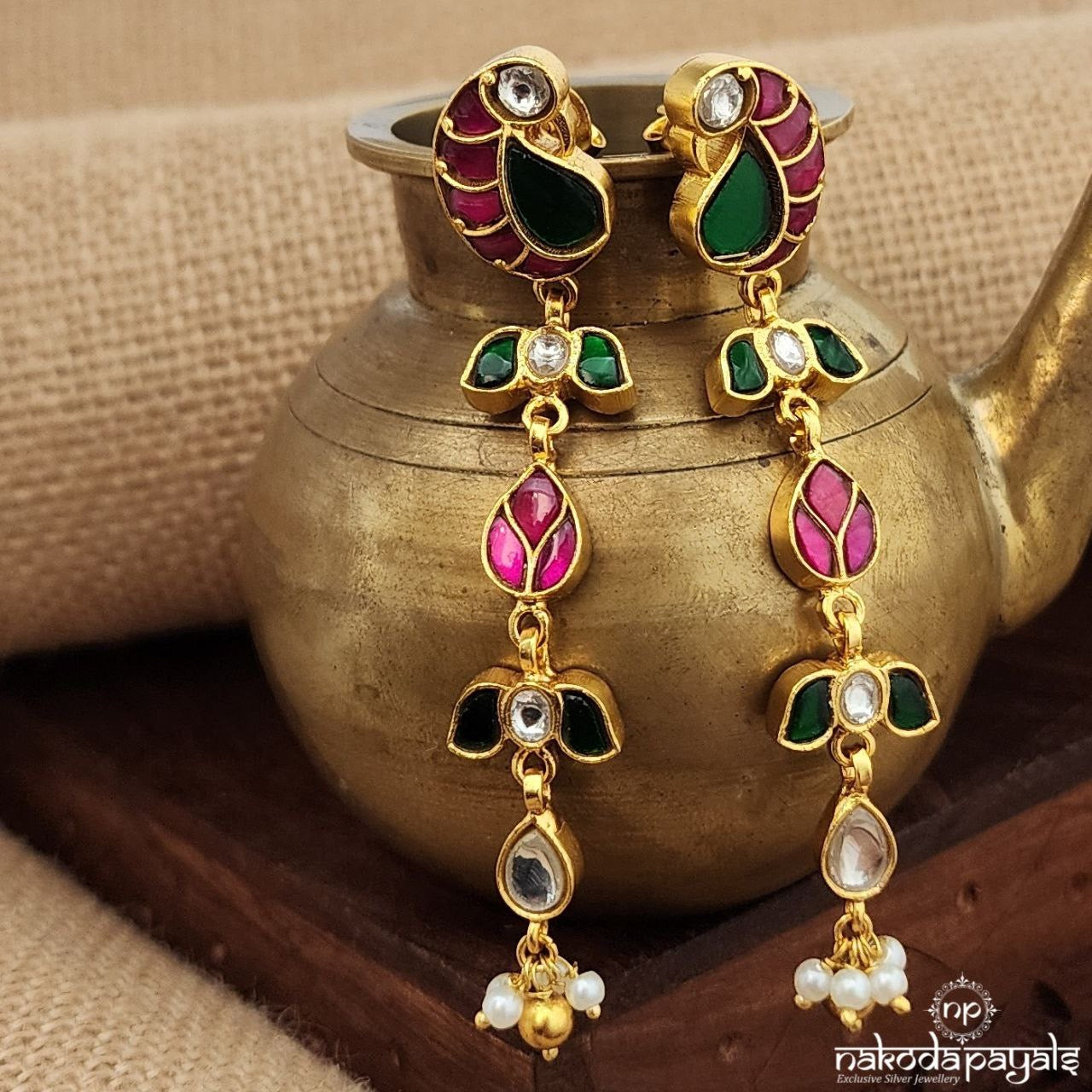Green Pink Long Kundan Earrings (Ge9546)