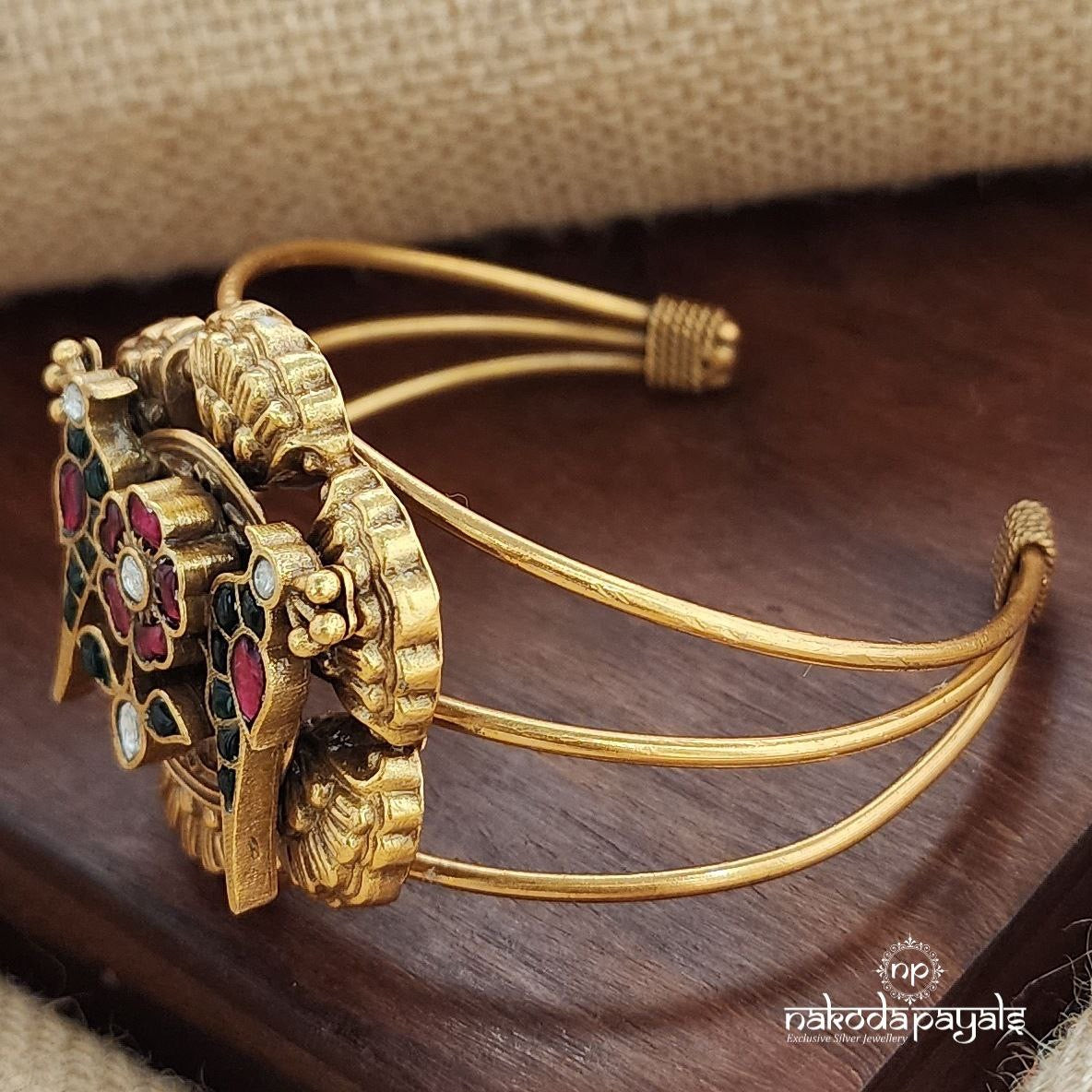 Twin Birdie Floral Adjustable Kada (Gk3171)