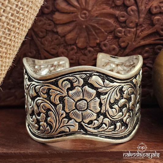 Floral Chitai AdjustableCuff Kada (K6028)