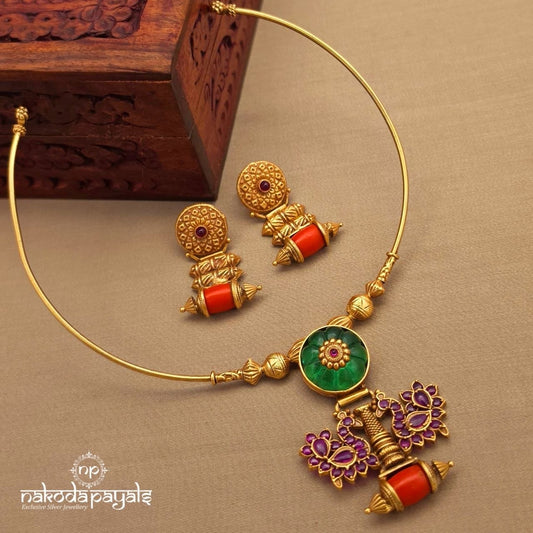 Coral Hasli With Earrings (Gn10329)