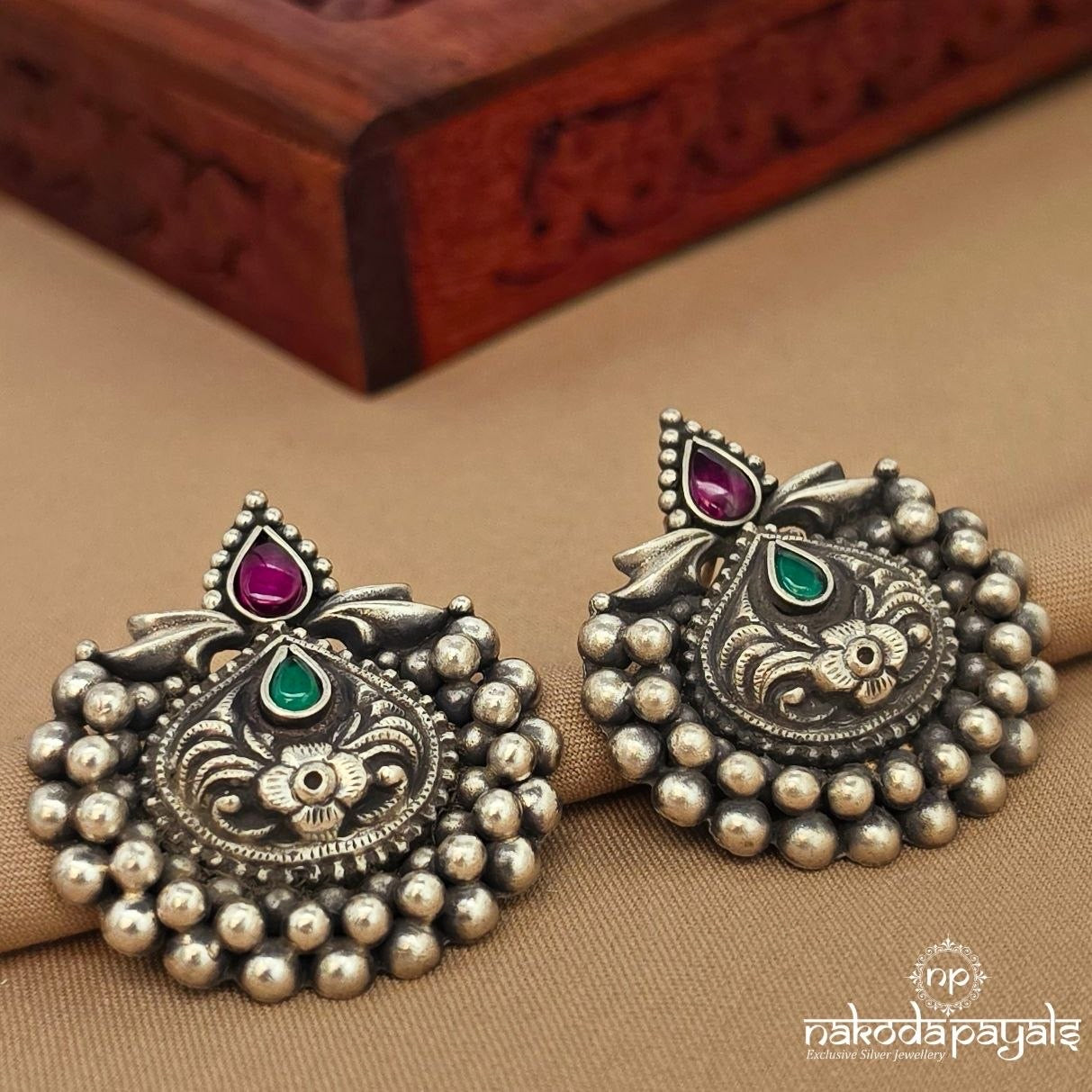 Moon Studs (S9733)
