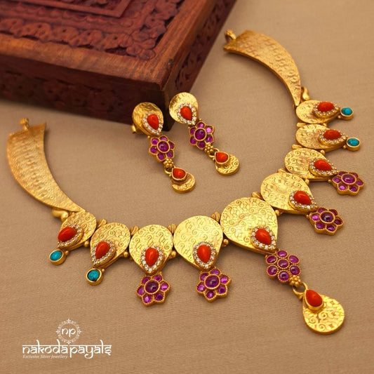 Traditional Coral Neckpiece With Earrings (Gn10330)