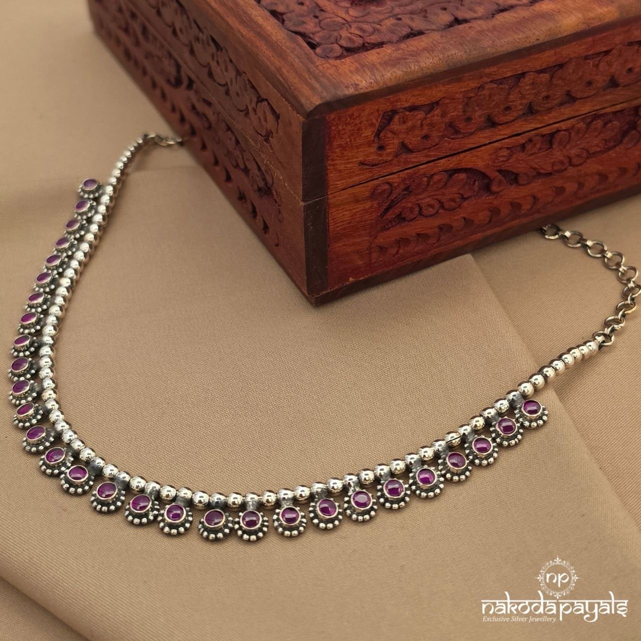 Elegant Flower Drops Neckpiece (N11898)