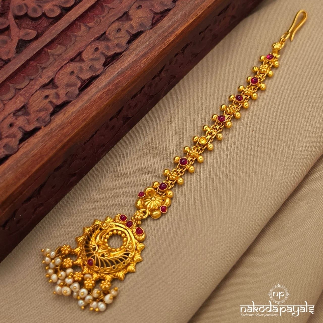 Pearly Half Moon Maang Tika (Gm1182)