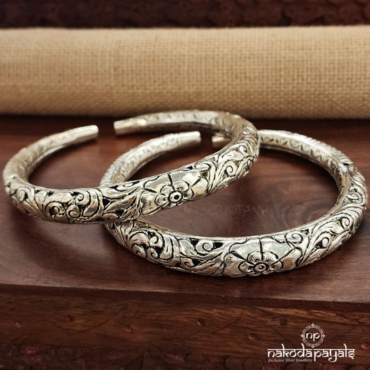 Floral Chitai Work Openable Ankle Kada Pair (A2305)