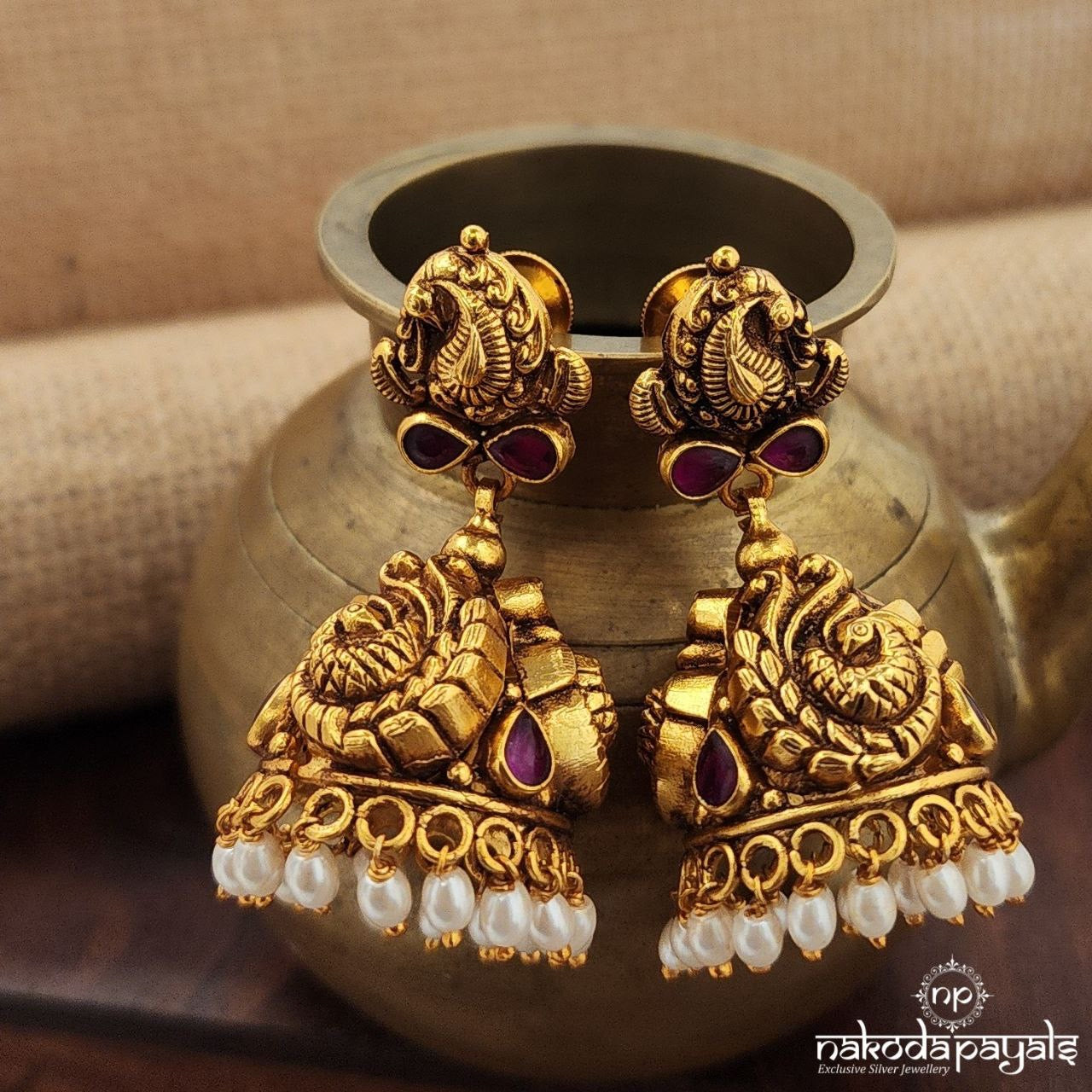 Blush Pearl Drops Jhumka (Ge9643)