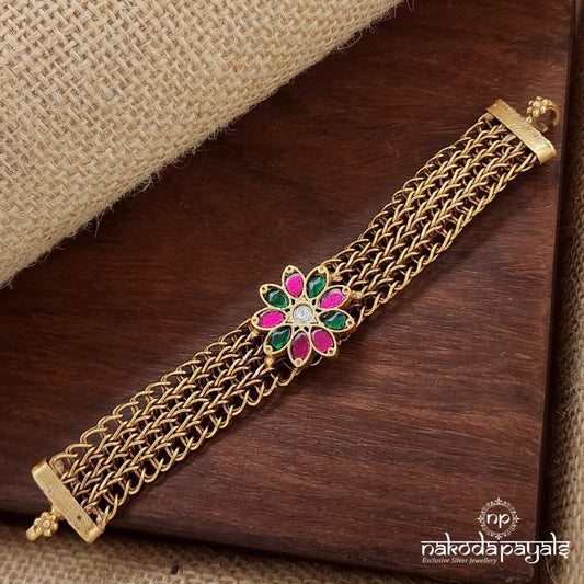 Elegant Belted Floral Kundan Choker (Gn9216)