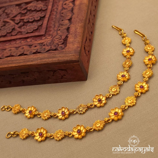 Alluring Floral Maati (Gm1210)