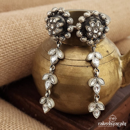 White Flower Drop Kundan Earrings (C3572)