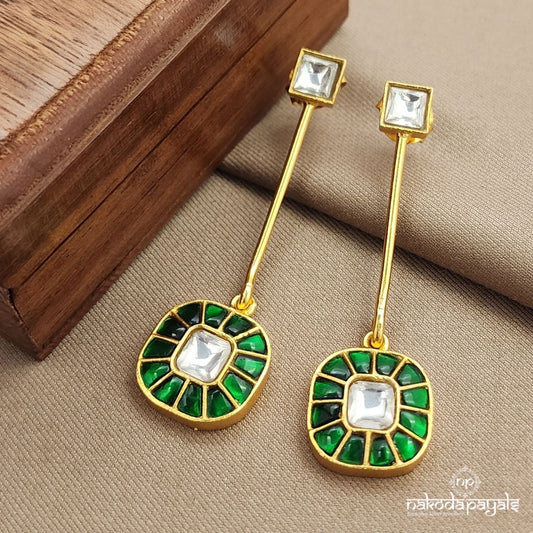 Emerald Squarish Drop Kundan Earrings (Ge9703)