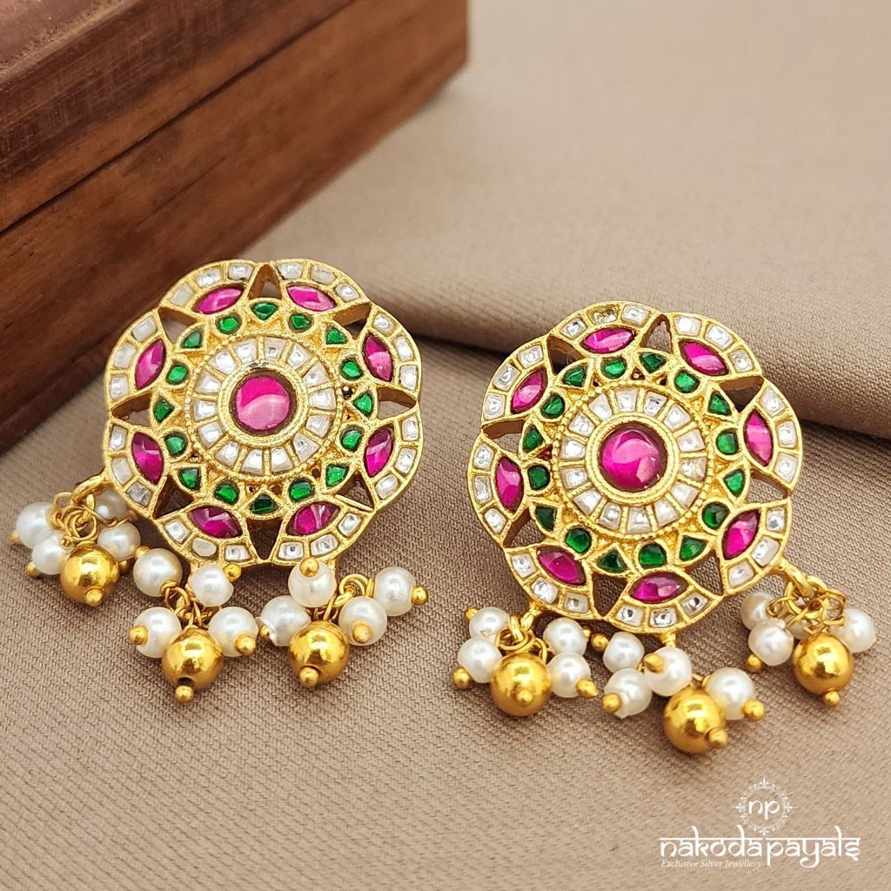 Traditional Multicoloured Kundan Studs (Ge9721)