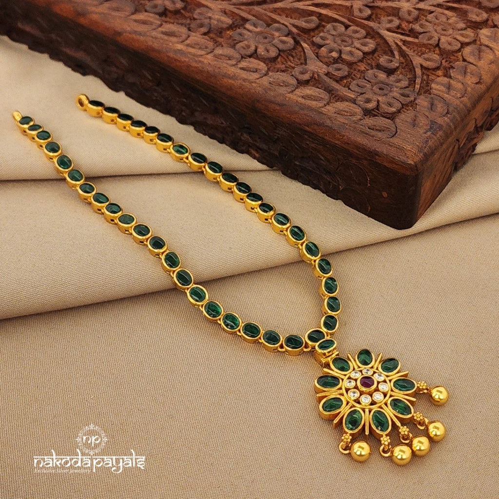 Green Flower Neckpiece (Gn7250)