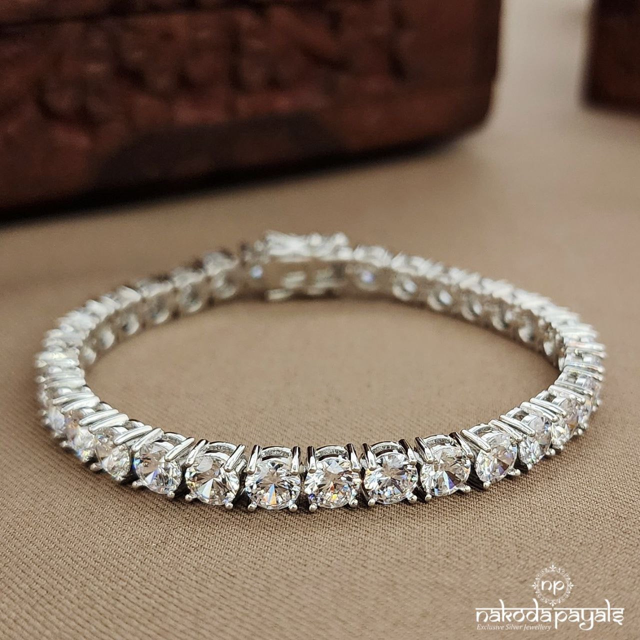 River Of Light Tennis Bracelet (K5296)