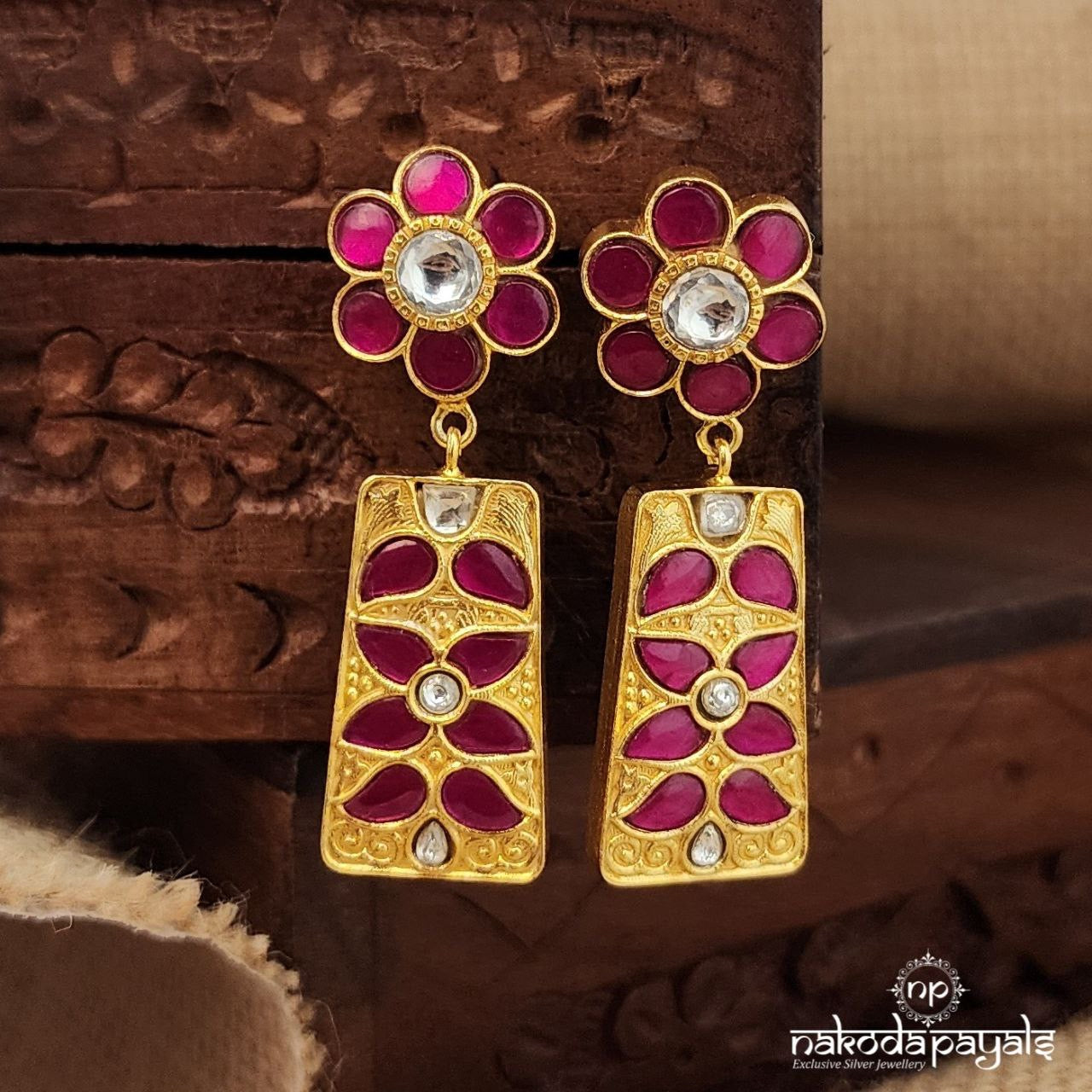 Pink Floral Kundan Earrings (Ge9539)