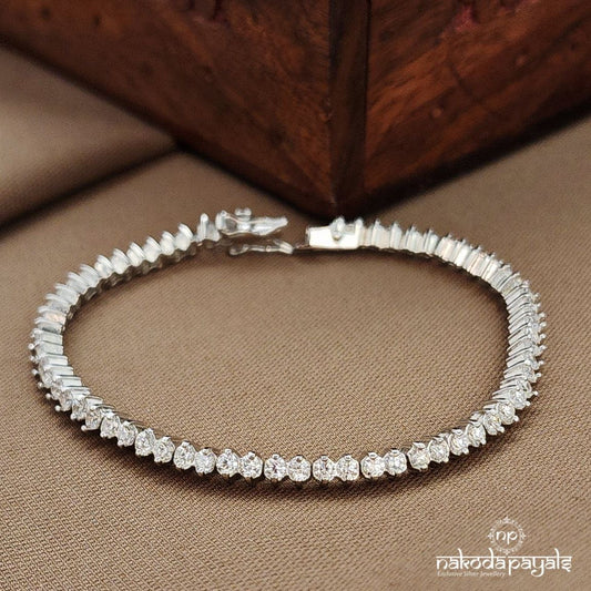 Elegant Tennis Bracelet (St3749)
