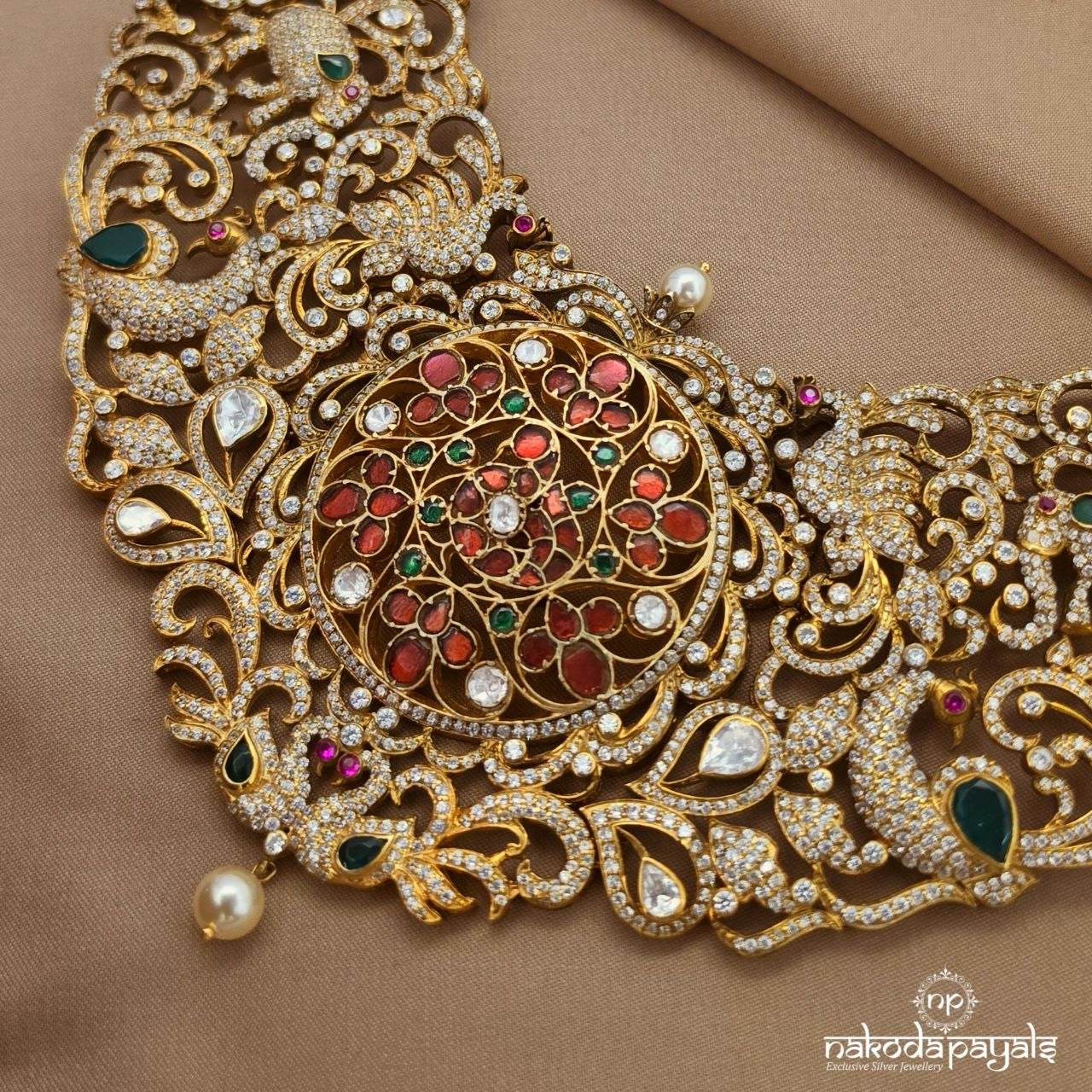 Royal Moissanite Neckpiece With Earrings (Gn10226)