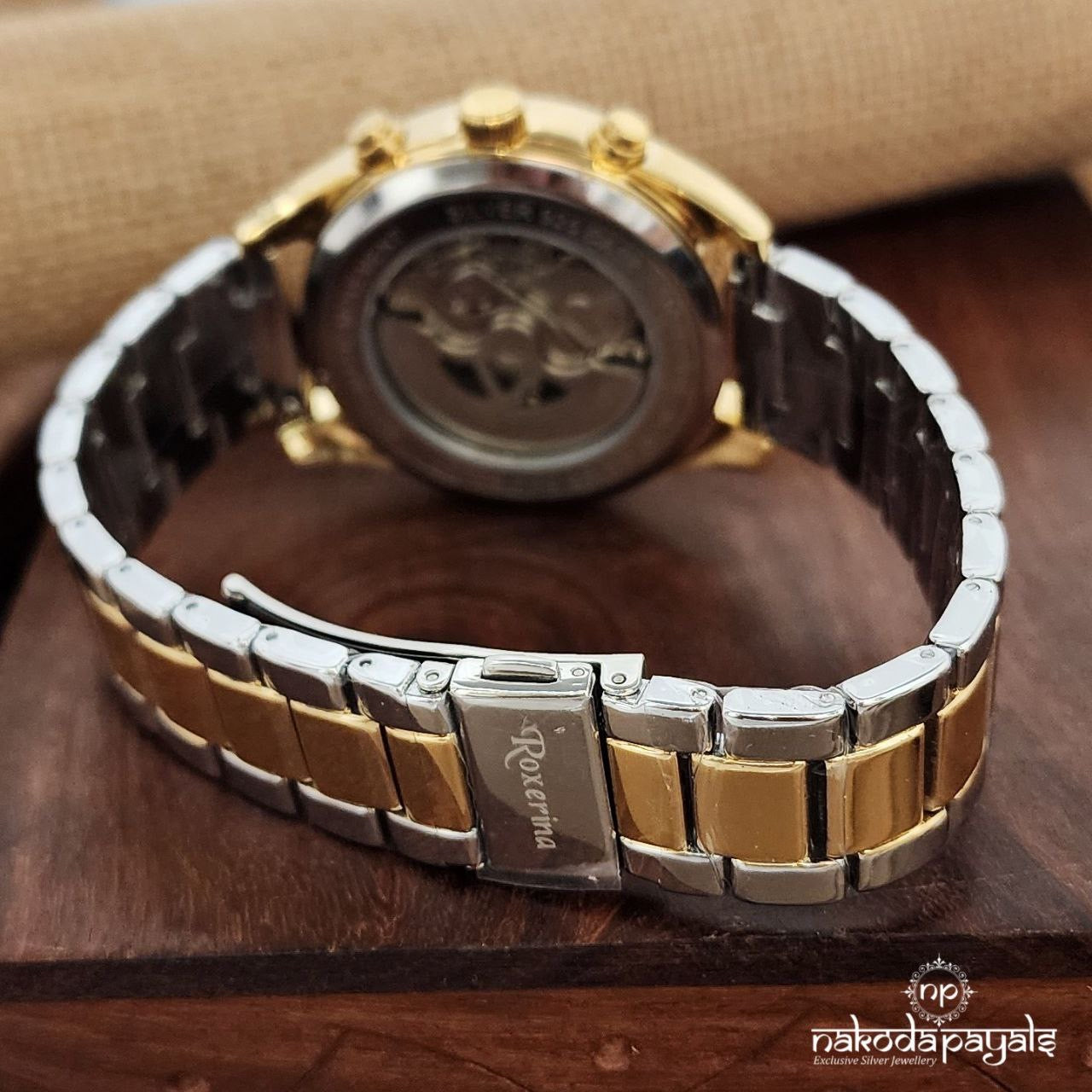 Versatile Men’s Watch (W0268)