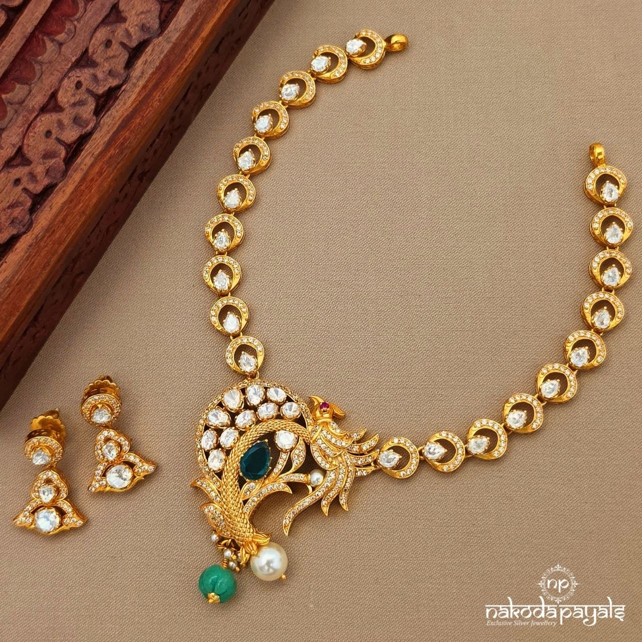 Stunning Birdie Moissanite Neckpiece With Earrings (Gn10420)