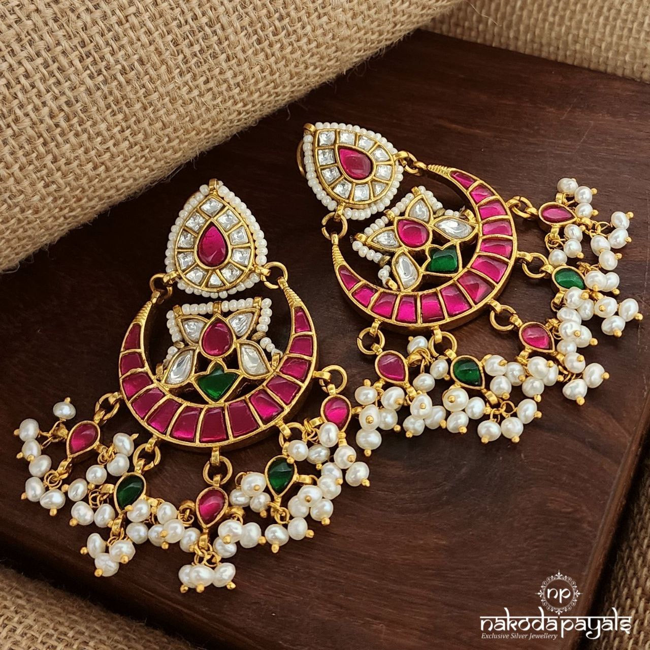 Grand Glimmer Pearl Drops Kundan Chandbali (Ge9561)