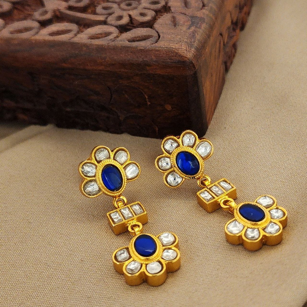 Blue Twin Flower Kundan Earrings (Ge7708)