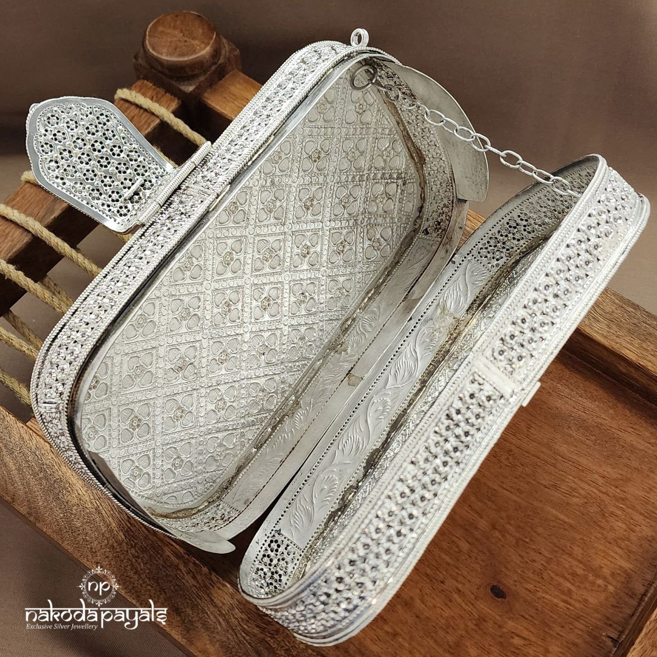 Floral Clutch (Esa304)