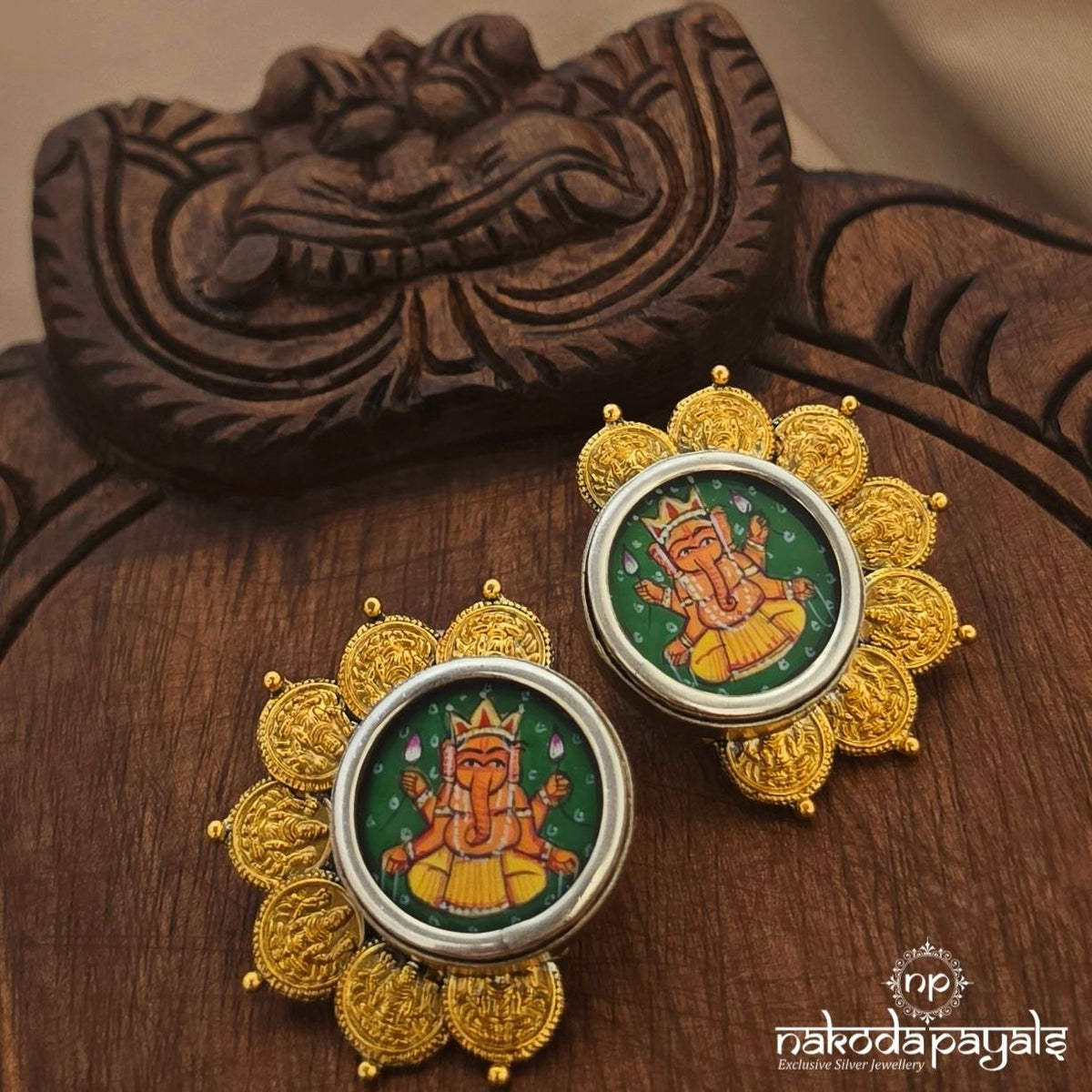 Ganesha Painted Studs (S4272)